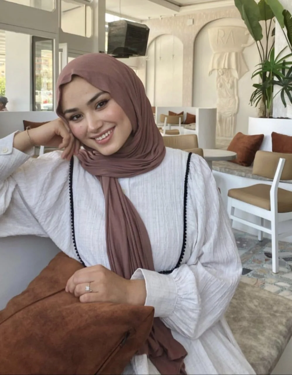 Gamze - Pendik Escort